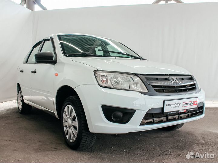 LADA Granta 1.6 МТ, 2016, 299 338 км