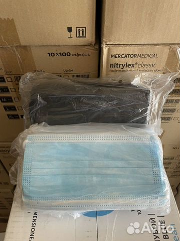 Маска медицинская защитная