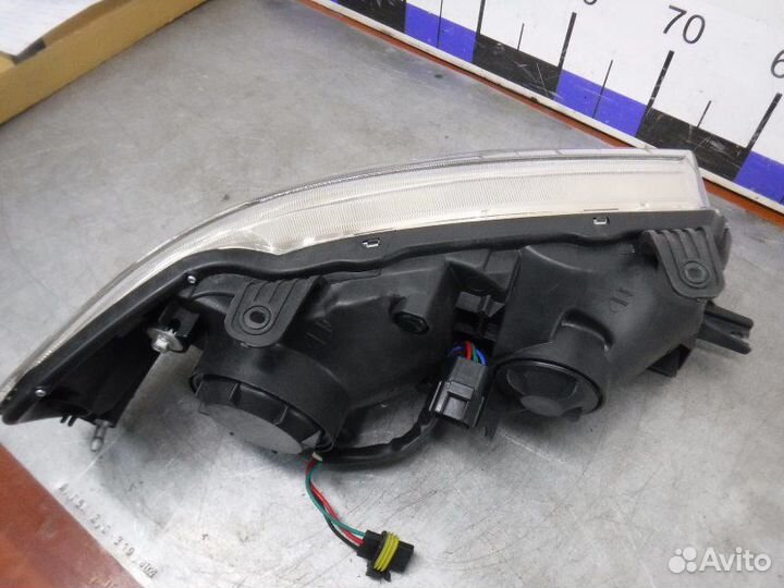 Фара передняя левая Nissan Almera Classic