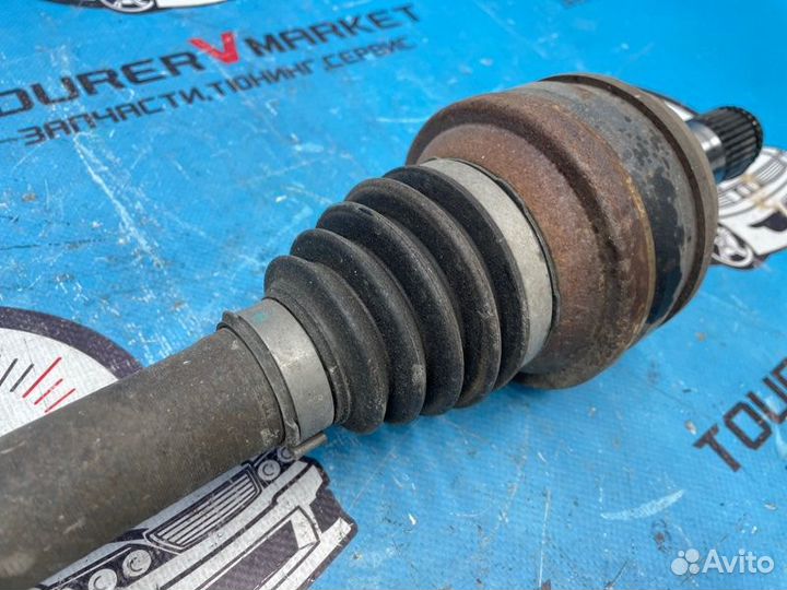 Привод задний левый Toyota Celsior UCF31 3UZ-FE