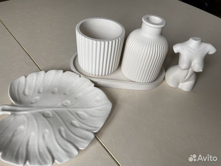 Набор декора на подарок из гипса