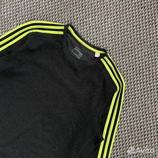 Свитшот Adidas Essentials (M)