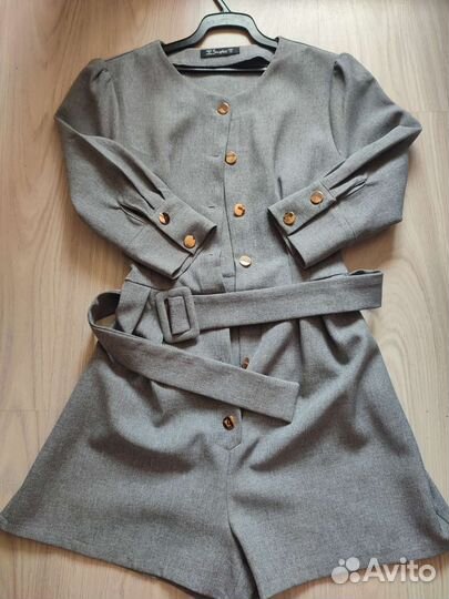 Комбинезон женский