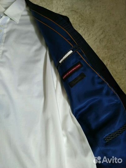 Костюм на торжество