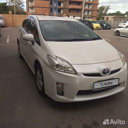 Toyota Prius 1.8 AT, 2011, 115 000 км