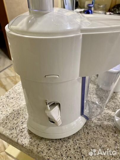 Соковыжималка Vitek-1600