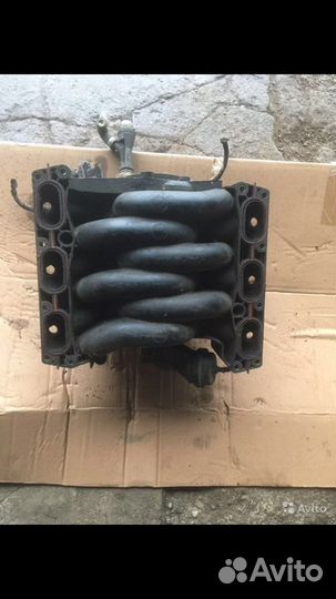 Впускной коллектор на audi a6 c4 2.6