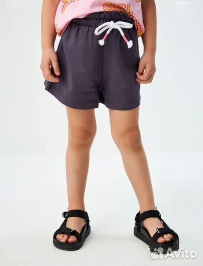 Шорты для девочки 104 комплект новые Sela
