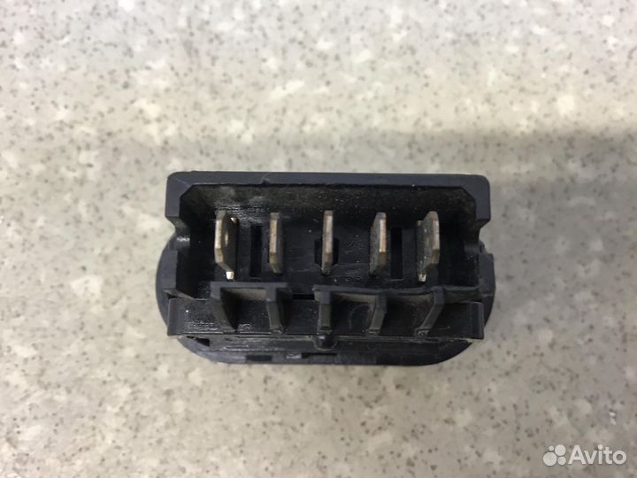 Кнопка многофункциональная Renault Logan 2005-2014