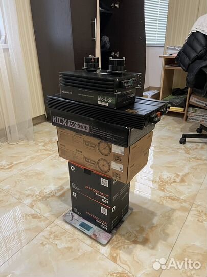 Комплект новой музыки в авто