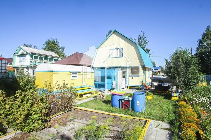 Дом 52,8 м² на участке 5,3 сот.