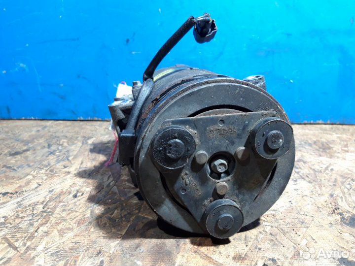 Компрессор кондиционера Ford Focus 2 1.8 kkda