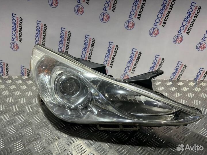 Фара правая Hyundai Sonata 6 YN
