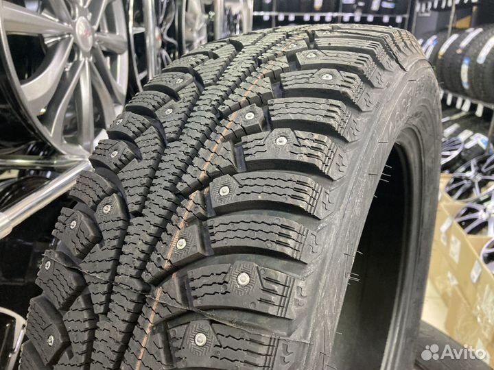 Nokian Tyres Nordman 5 SUV 215/70 R15