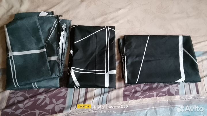 Постельное белье 1.5 новое