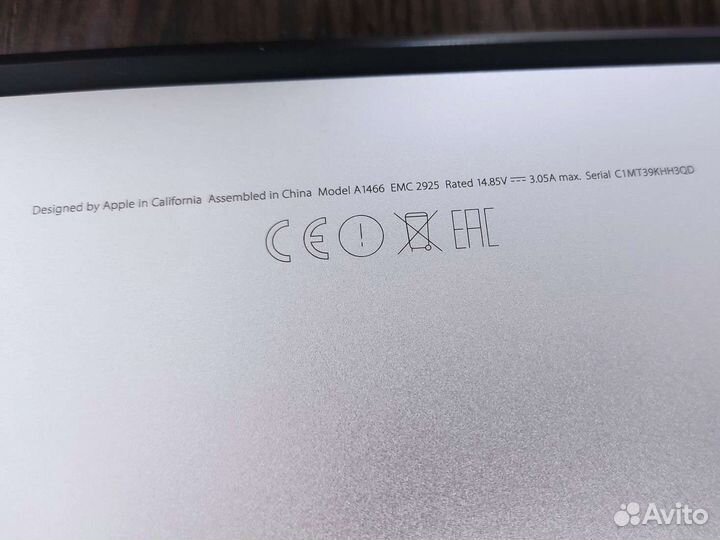 Mac book air a1466 на запчасти