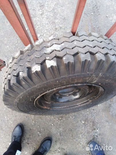 КрШЗ M-145 215/75 R15 20C