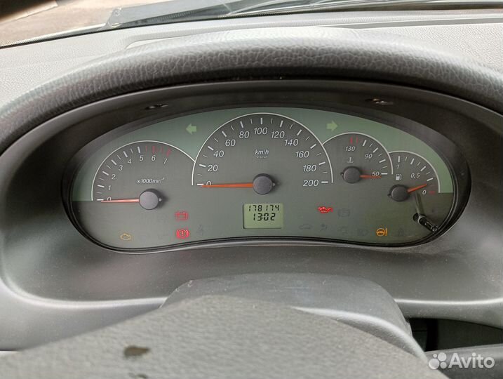 LADA Priora 1.6 МТ, 2007, 178 100 км
