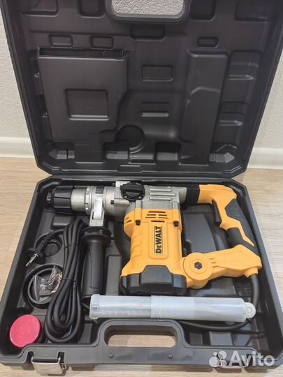 Перфоратор dewalt 1680W