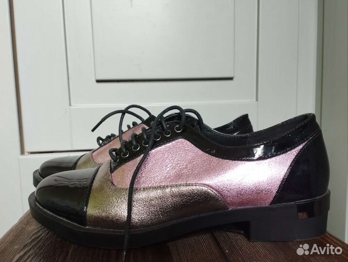 Ботильоны лакированные 39 р.Новые