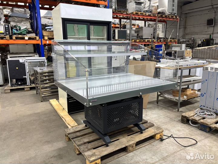 Витрина холодильная Brandford aura SQ