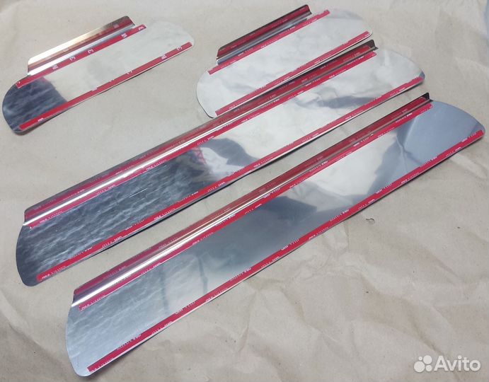 Накладки на пороги Sportage 2016-2018 QL