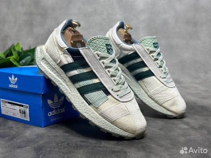 Adidas retropy E5 сер-зеленые разм. 45