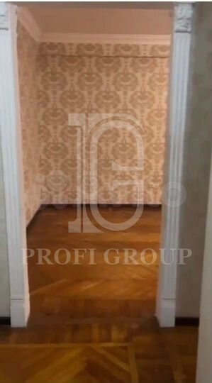 4-к. квартира, 70 м², 3/5 эт.