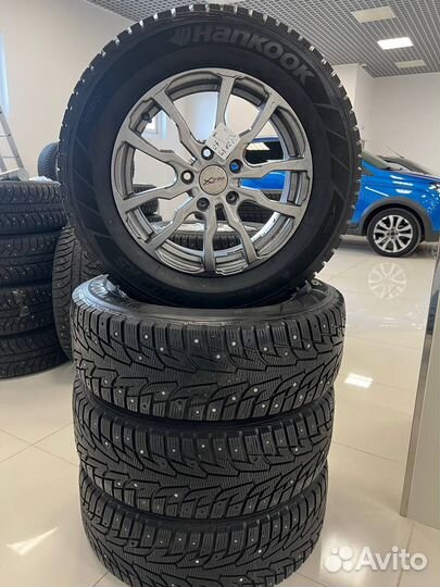 Hankook Winter I'Pike RS W419 215/65 R16 98T