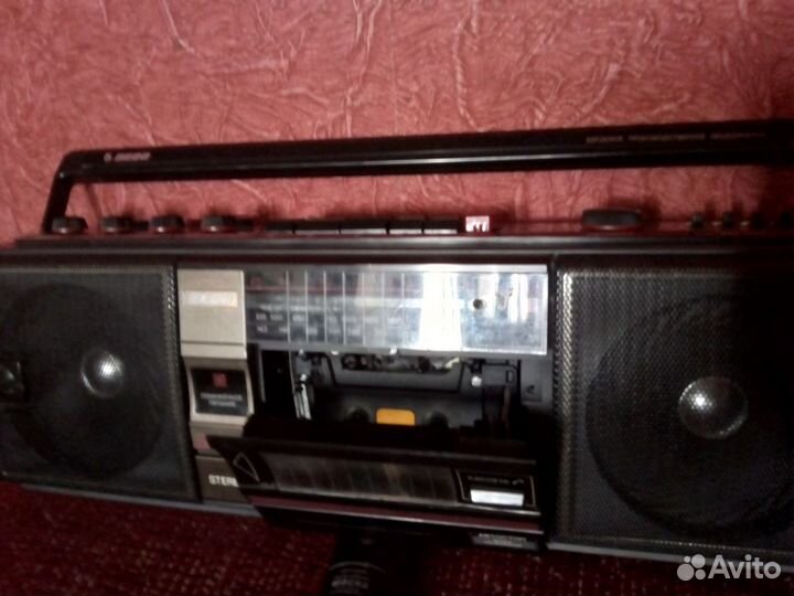 Продаю магнитолу вега рм-338С