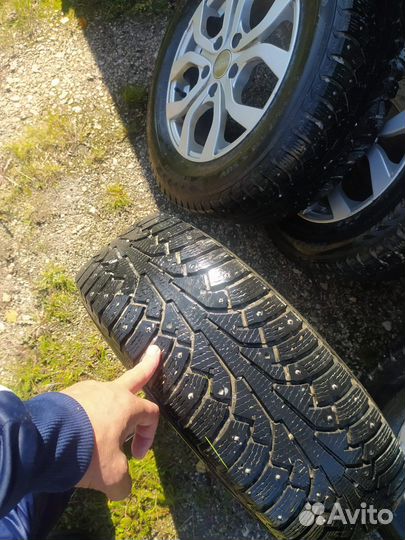 R16 Nokian Tyres Nordman 5 SUV 215/65, PCD 5x114.3 DIA 66.1