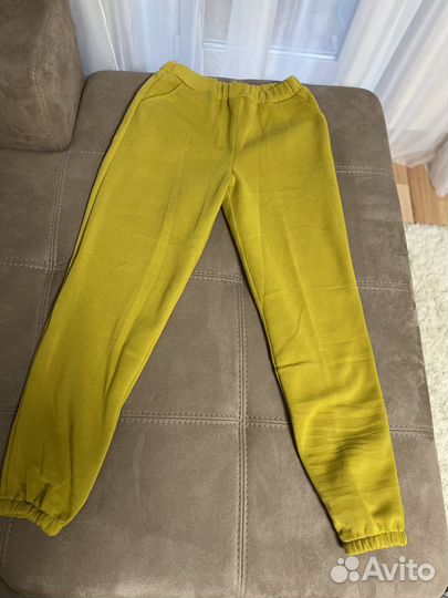 Костюм женский новый 54, 46