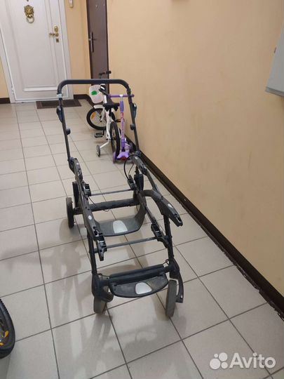 Коляска для двойни