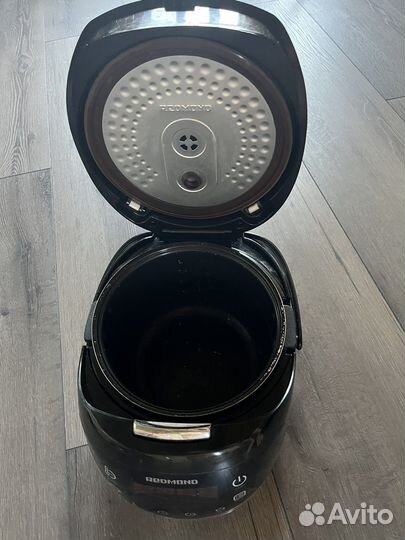 Мультиварка Redmond RMC-M90