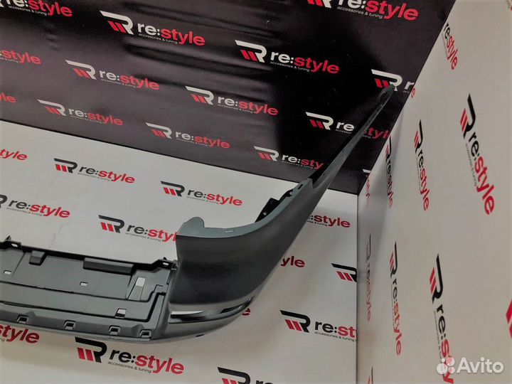 Бампер задний Lexus LX570 12-15г Под покраску