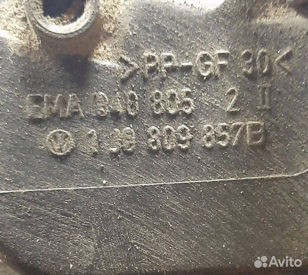 Лючок топливного бака Volkswagen Bora 2001