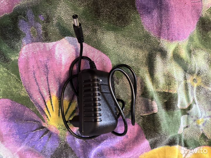 Лампа для ногтей