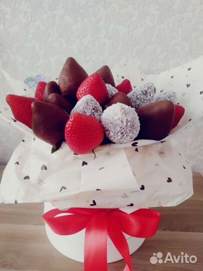 Сладкий букет клубники