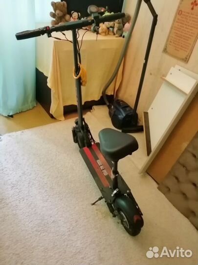 Самокат взрослый электрический б/у