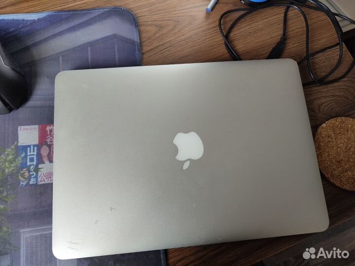 MacBook Air (13 дюймов, середина 2011 г.)