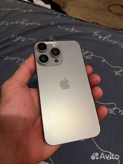 iPhone XR в корпусе 15 pro 128 gb