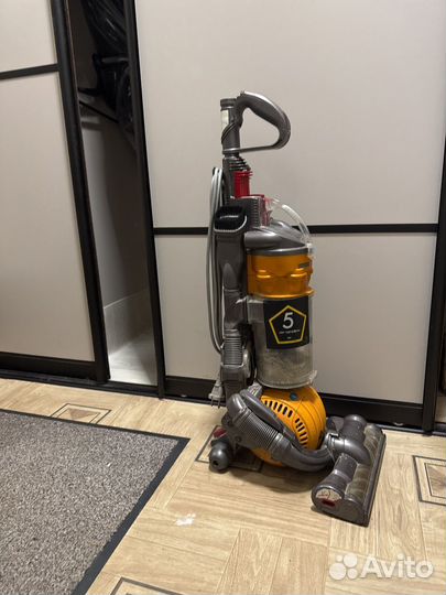 Пылесос dyson DC24