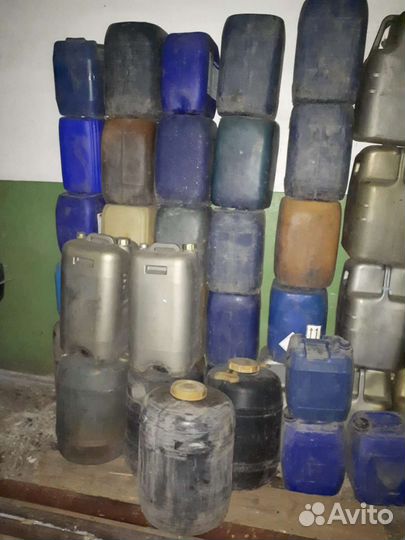 Пластиковые канистры