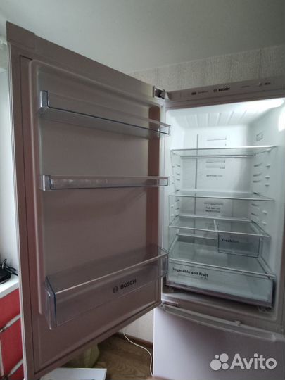 Холодильник Boсsh Full NoFrost