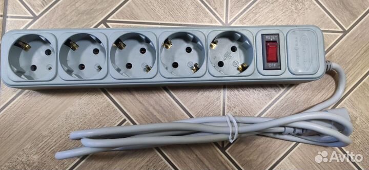 Сетевой фильтр (удлинитель) emix Surge Protector
