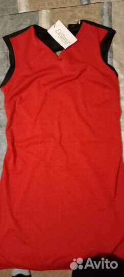 Платье для девочки новое с этикеткой р.42