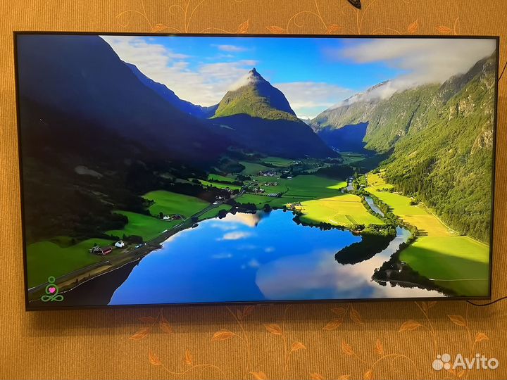 Телевизор LED tv с вайфаем бу