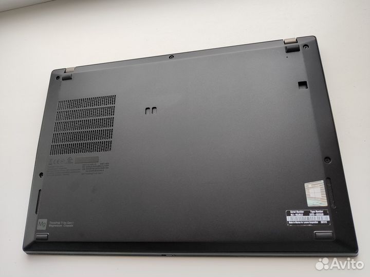 Lenovo ThinkPad T14S Gen 1/i5/8/256NVMe/14/FHD/IPS