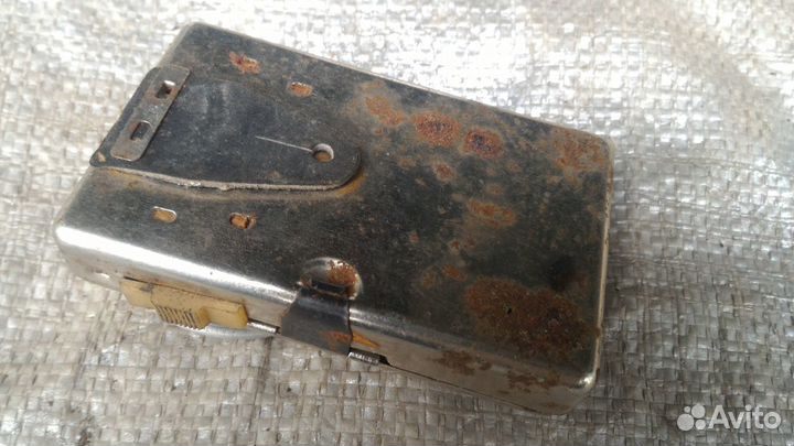 Фонарик карманный