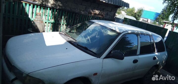 Mitsubishi Libero 1.5 МТ, 1999, 100 100 км